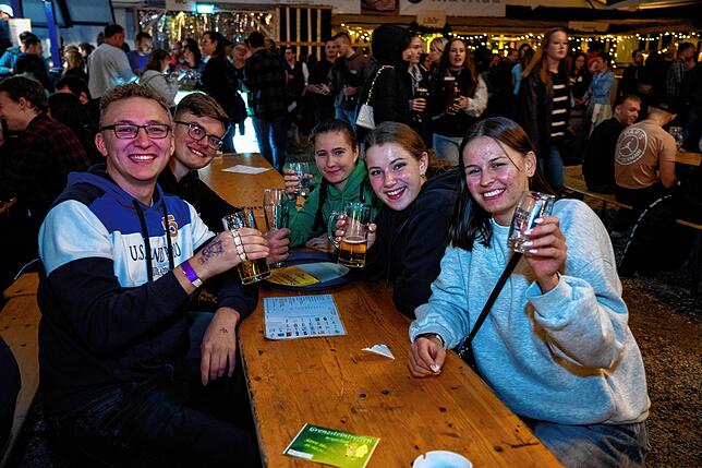 Bild 23: Kreiserntedankfest Brigachtal: Partyabend mit den Jungen Fidelen und Ob8Blech