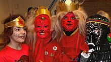 Narrennachwuchs: Zwei Löwen und ein Hänsele beim traditionellen Kinderball der Narrenzunft Überlingen. Archivbild: Martin Baur