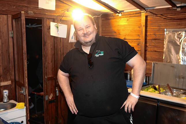 Bild 28: Konstanzer Weinfest 2025: Am letzten Abend gehen die Lichter aus
