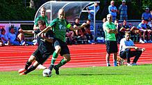 Bild : Remo Laisa erzielt beim 3:0-Arbeitssieg des neuen Tabellenführers SV Herten beim weiter sieglosen Bosporus FC Friedlingen seinen ersten Saisontreffer