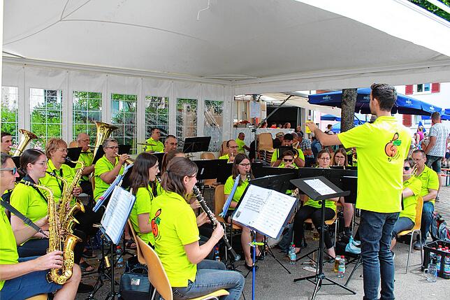 Bild 30: Bilder vom Hafenfest-Sonntag mit einer großen Turn-Show (2)
