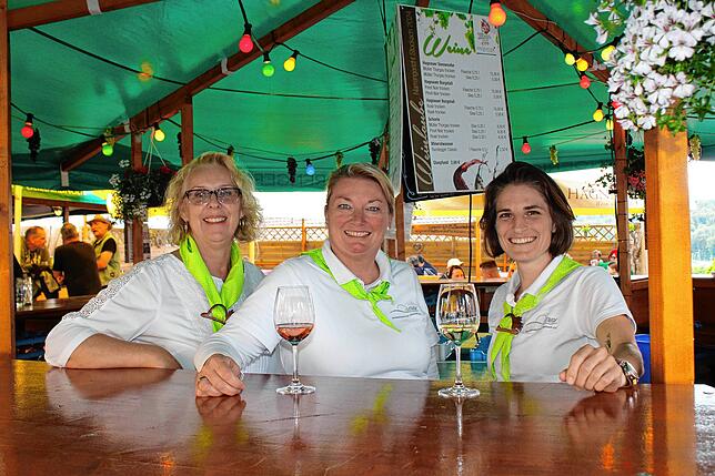 Bild 30: Bilder vom Straßenfest am Schweizer Feiertag (1)