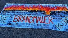 Bild : Die besten Bilder der Kundgebung: „Die Brandmauer brennt“
