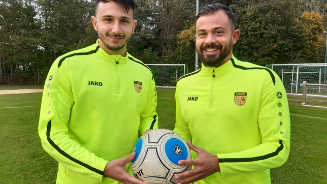 Alessandro (links) und Daniel Fiore-Tapia trafen beim knappen 4:3-Erfolg in Salem dreimal für den FC Öhningen-Gaienhofen.