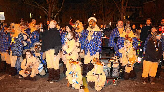 Bild 10: Auf dem Stephansplatz sprühen die Funken &ndash; hier endet die Konstanzer Fasnacht