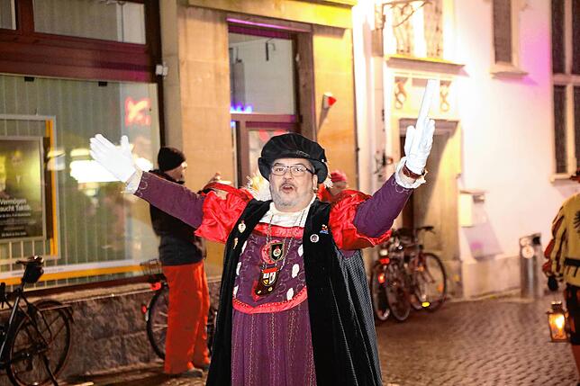 Bild 22: &sbquo;S goht degege! In Konstanz wird die Fasnacht ausgerufen. Hier gibt&lsquo;s die Bilder aus der Altstadt