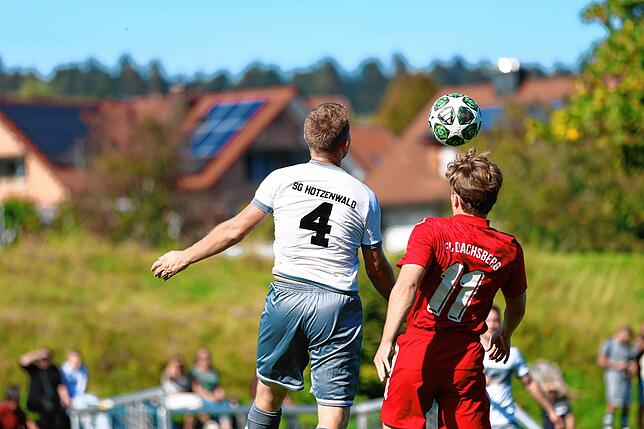 Bild 18: FC Dachsberg gewinnt Derby bei der SG Hotzenwald mit 7:2 – und wir haben Fotos!