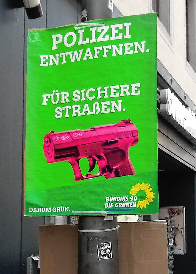 Gefälschtes Wahlplakat.