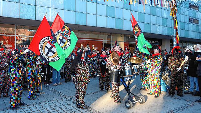 Bild 26: Konstanzer Fasnacht: Fotos von der Brunnenputzete der Blätzlebuebe
