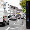Eine der stationären Blitzanlagen steht in der Ekkehardstraße. Im Jahr 2020 wurden in ganz Singen 16.500 Tempoverstöße vermerkt. Bild: ...