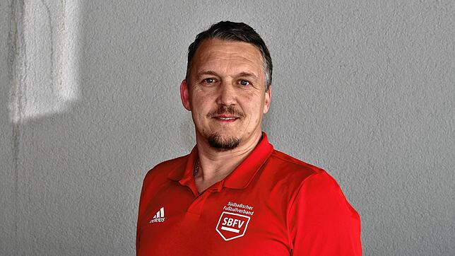Bild : &bdquo;Die Zahl der Aktiven ist stark rückläufig&ldquo; &ndash; Interview mit Südbadens Schiedsrichter-Chef Ralf Brombacher