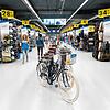 Fahrräder sind eines der Hauptprodukte von Decathlon. Im lokalen Handel ist der französische Riese oft nicht gern gesehen.