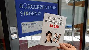 Seit dem 1. Mai gilt eine neue Vorschrift für Passbilder, damit ändert sich für Bürger und Fotografen einiges.