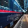 Ein Nachtzug im Hauptbahnhof von Zürich. Diverse Linien verkehren ab hier.
