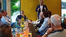 Zupackend gab sich der FDP-Bundestagsabgeordnete Valentin Abel am Montagabend in der &bdquo;Krone&ldquo; in Krauchenwies. Er vertrat den ...
