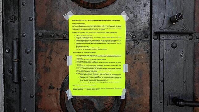 Bild 4: Nach der Aufregung tritt Ruhe ein: Die ersten Tage in Konstanz fast ohne öffentliches Leben