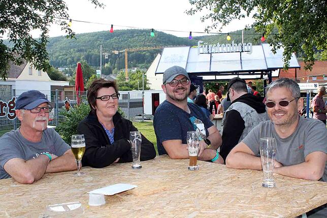 Bild 3: Bilder vom Picknick Konzert beim Blumberger Street Art Festival