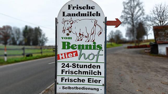 Bild 22: 24 Stunden geöffnet: Hofautomaten im Schwarzwald