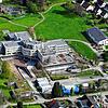 Reichen die Parkplätze beim Gesundheitscampus aus? Und wie können die Besucher mit anderen Verkehrsmitteln zur Einrichtung kommen? Dies ...