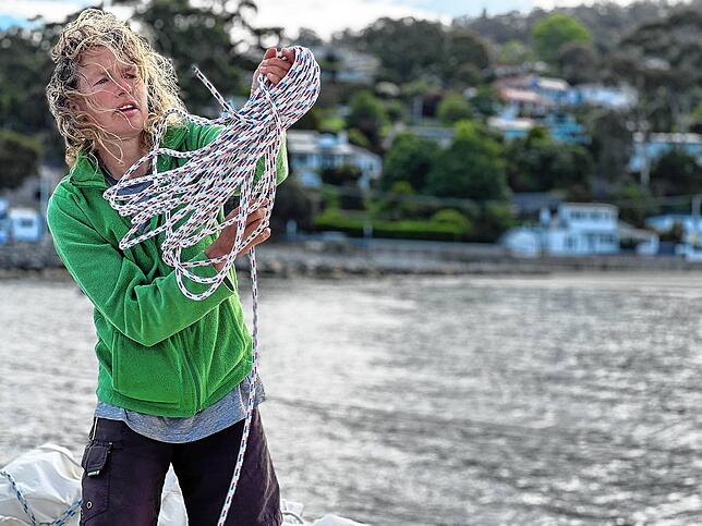 Kirsten Neuschäfer war 233 Tage lang allein auf dem Meer unterwegs. Einsam hat sie sich auf ihrer Yacht jedoch selten gefühlt.
