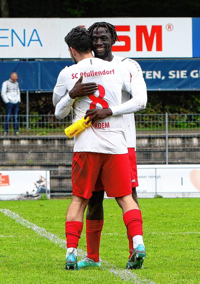 Bild 3: Der SC Pfullendorf besiegt FC Teningen mit 2:0! Wir haben die besten Bilder!