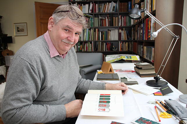 Dominik Gügel, Historiker und Leiter des Napoleonmuseums. Er hat ein Buch über das grüne Regiment aus Konstanz geschrieben – auch wegen ...