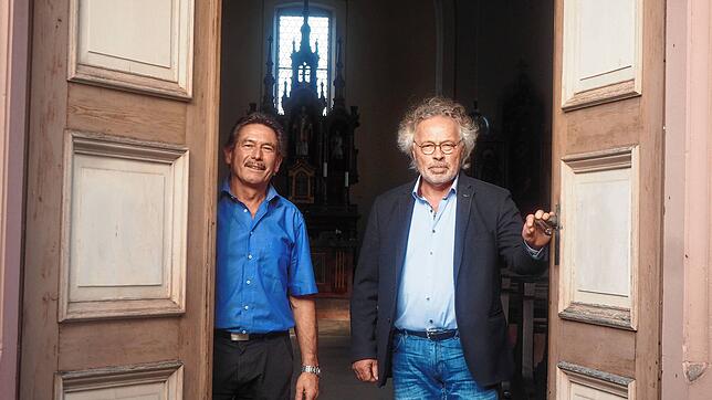 Sie wollen die Türen der Kapuzinerkirche wieder für die Bürger öffnen: Peter Kamenzin vom Schwarzwaldverein (links) und Josef Watz, der ...