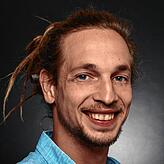 „Ich sehe die Bilanz des Klimafonds also sehr positiv“, sagt Jonas Hirsch vom Amt für Klimaschutz. Seine befristete Stelle wird zum Ende ...