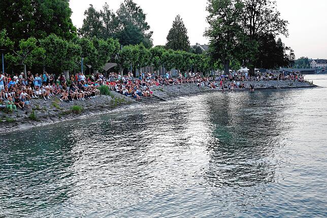 Bild 10: Party bis in die Nacht: Die besten Bilder von der Bodenseewoche in Konstanz