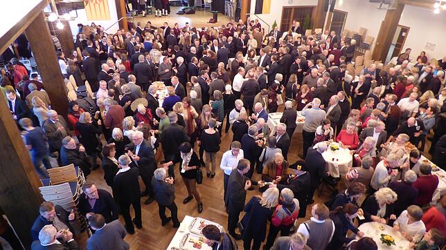 Weit mehr als 500 Besucher waren am Samstag in die Stadthalle zum Neujahrsempfang geströmt. Im Anschluss an die offizielle Feier gab es ...