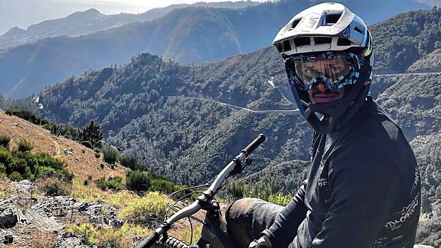 Gernot Ruppert hatte im November Corona. Obwohl die Infektion mit dem Virus kaum Symptome bei dem 30-jährigen Mountainbiker hervorrief, ...