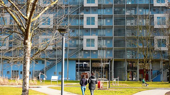 (Symbolbild) Das Studierendenwerk Seezeit unterhält das Studenten-Wohnheim Europahaus am Rande des Paradies. Zum Sommersemester werden ...