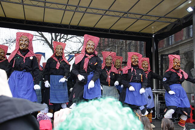 Bild 19: Die schönsten Bilder und Videos von der SÜDKURIER-Fasnacht auf der Marktstätte! Ho Narro!