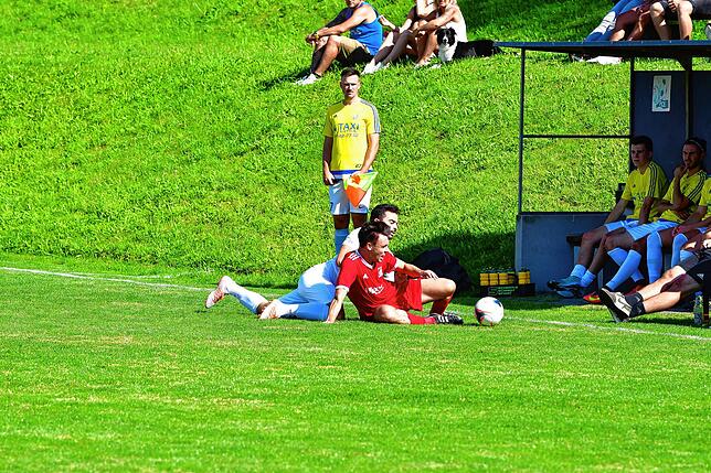 Bild 10: FC Erzingen stoppt den FC RW Weilheim mit 3:0 &ndash; und wir haben Bilder!