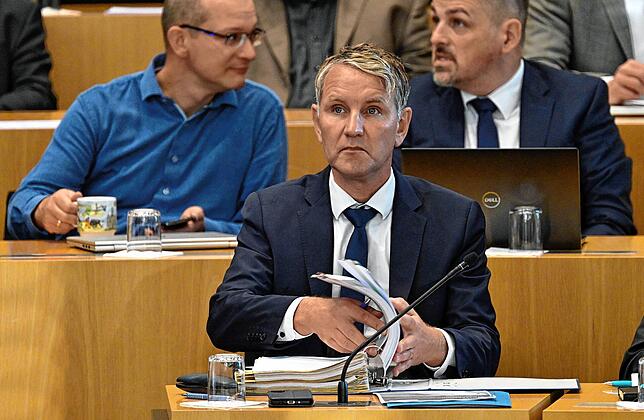 Freut sich über die neue Gestaltungsmacht: Björn Höcke, AfD-Fraktionsvorsitzender, im Plenarsaal des Thüringer Landtags.