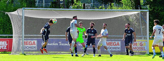 Bild 31: SV Blau-Weiß Murg besiegt den FC Erzingen mit 4:0 – und wir haben Bilder!