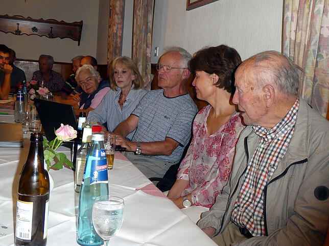 Die erste Mitgliederversammlung des Vereins „Arten- und Landschaftsschutz Länge-Ettenberg“ im Riedöschinger Längehaus ist ...