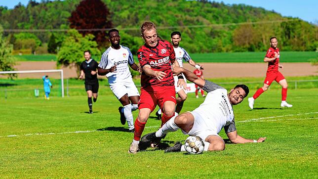 Bild 10: Unser Bildergalerie vom Pokal-Triumph des FV Walbertsweiler-Rengetweiler!