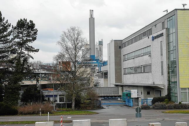 Dieses Bild entstand im März 2016, als die Anlagen der Papierfabrik Albbruck noch weitgehend intakt waren.