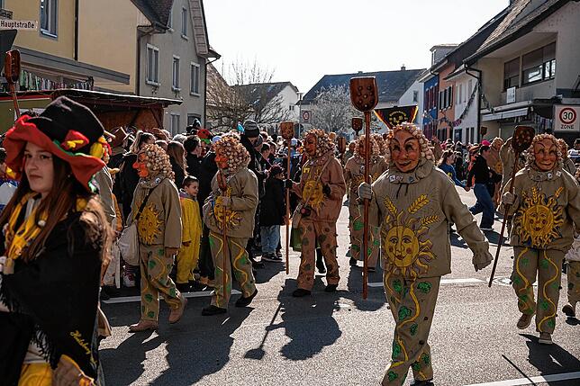 Bild 39: Unvergessliche Bilder vom Rosenmontagsumzug in Gottmadingen: So bunt war die Fasnacht 2025!