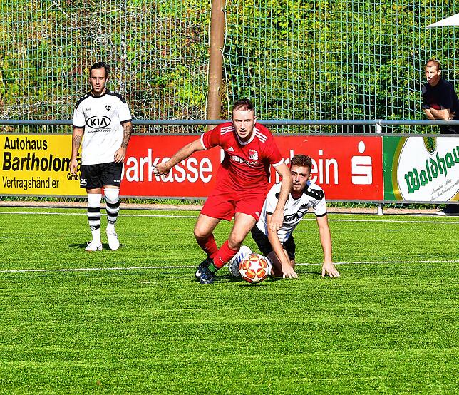 Bild 25: FC RW Weilheim setzt sich im Derby mit 5:3 gegen den FC Tiengen 08 durch &ndash; und wir haben Bilder!