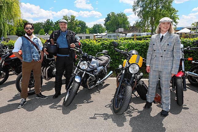 Bild 1: Diese Motorradfahrer sorgen am Bodensee für Staunen - so schick!