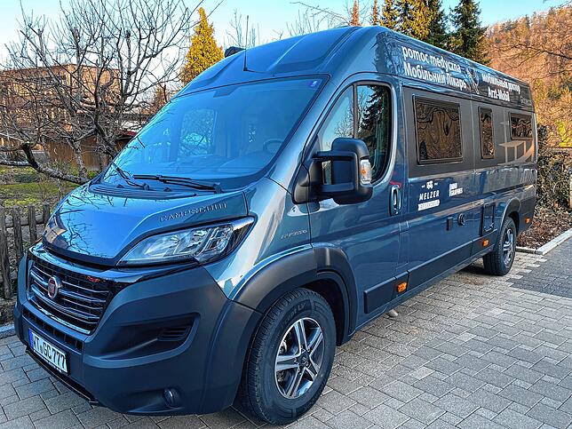 Mit diesem Wohnmobil wird Peter Haarmann für zwei Wochen an der polnisch-ukrainischen Grenze aushelfen.