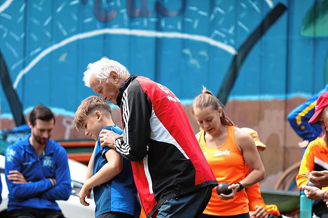 Bild 46: 135 Teilnehmer beim 70. Bergturnfest auf dem Dachsberg – wir haben Fotos!