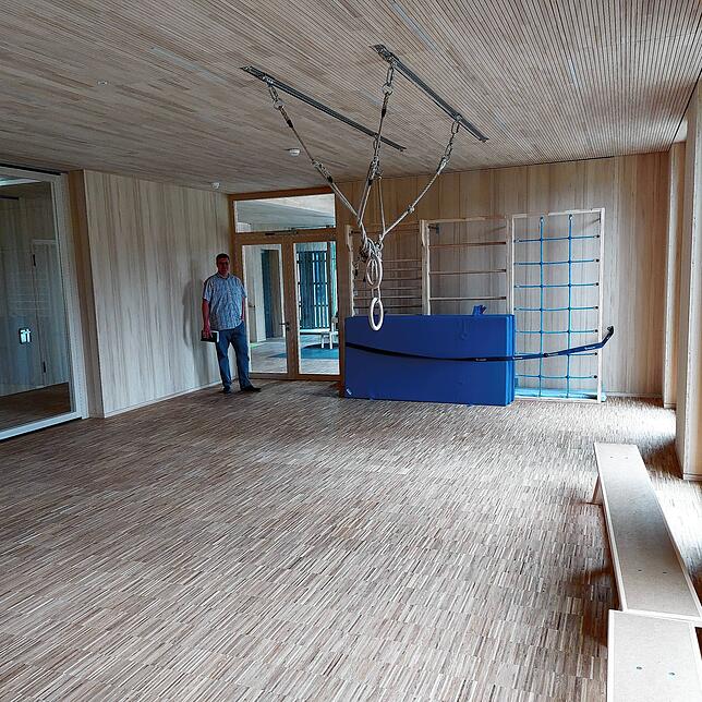 Blick in den Turnraum. Dieser kann künftig auch von anderen Einrichtungen genutzt werden. Bild: Thomas Zoch
