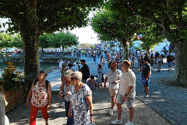 Bild 29: Beim Seenachtfest 2025 wird das Konstanzer Bodenseeufer zur Festmeile