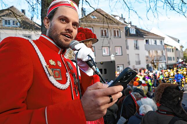 Bild 5: Fastnachtsumzug Radolfzell 2025: Alle Bilder vom farbenfrohen Spektakel