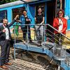 Schlüsselübergabe beim Café am Gleis 1 auf dem Festplatz in Brigachtal. Von links: Bürgermeister Michael Schmitt, Mirella Fanelli, ...