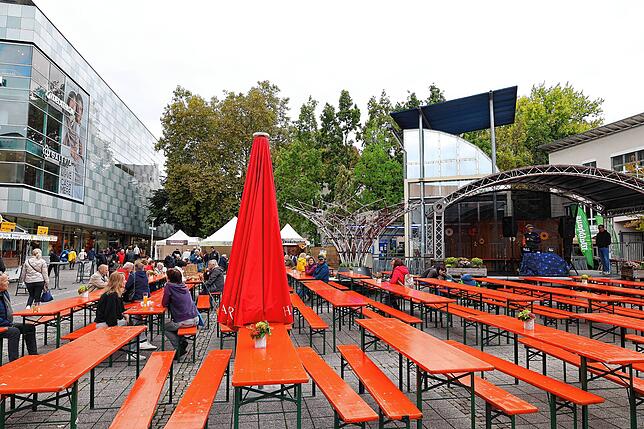 Bild 9: 50 Jahre Suser und Zwiebelkuchen – alle Fotos von der Eröffnung des Suserfests