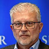 „Haustechnik, Schwesternruf, Notfallalarmierung und Medikamente müssen bis zum Schluss am alten Ort bereitstehen und auch im neuen ...